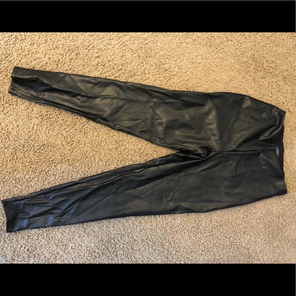 Polyester leggings halogen black